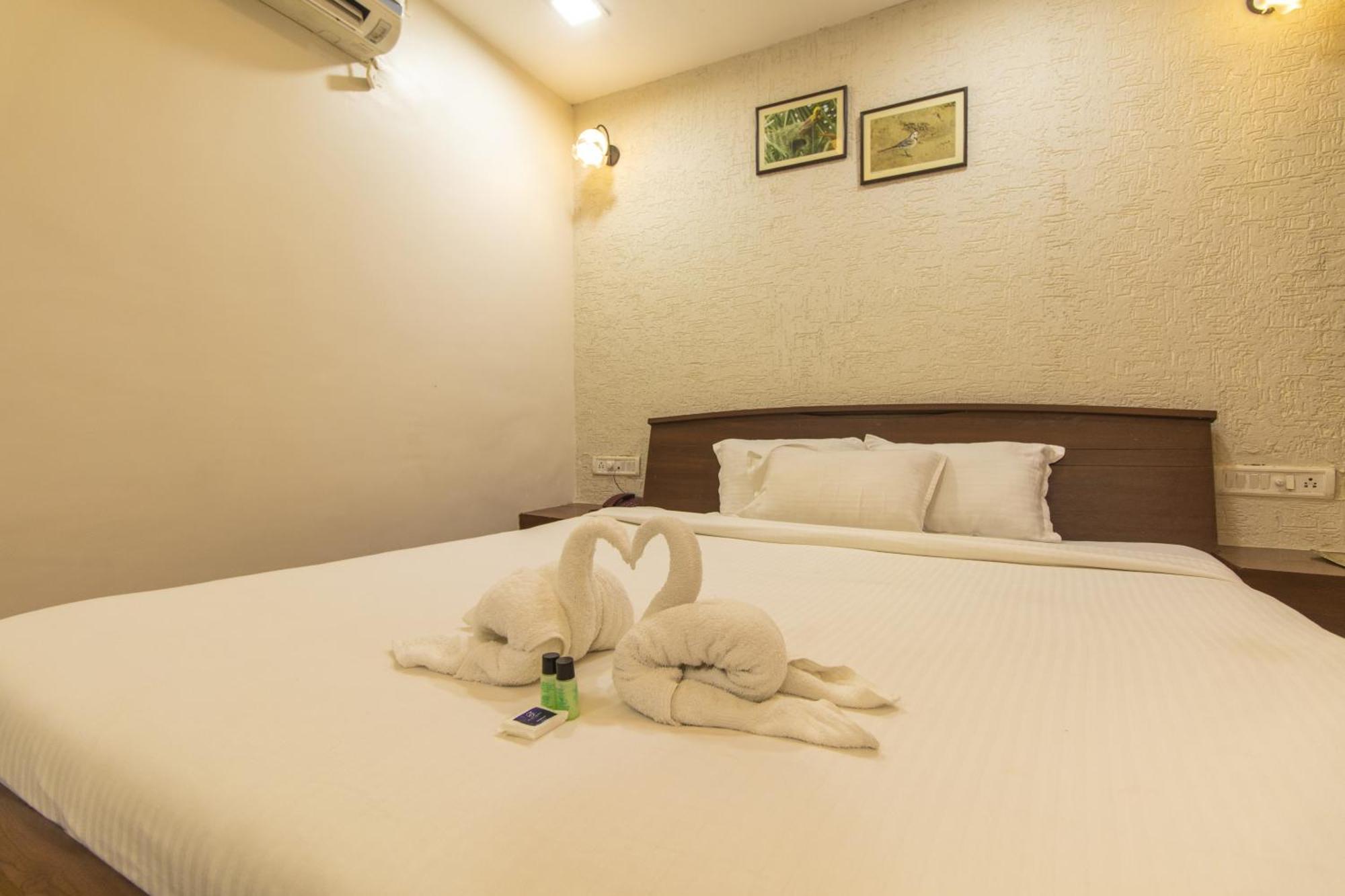 Wow Stayz2 Misty Meadows Pachmarhī Exterior foto