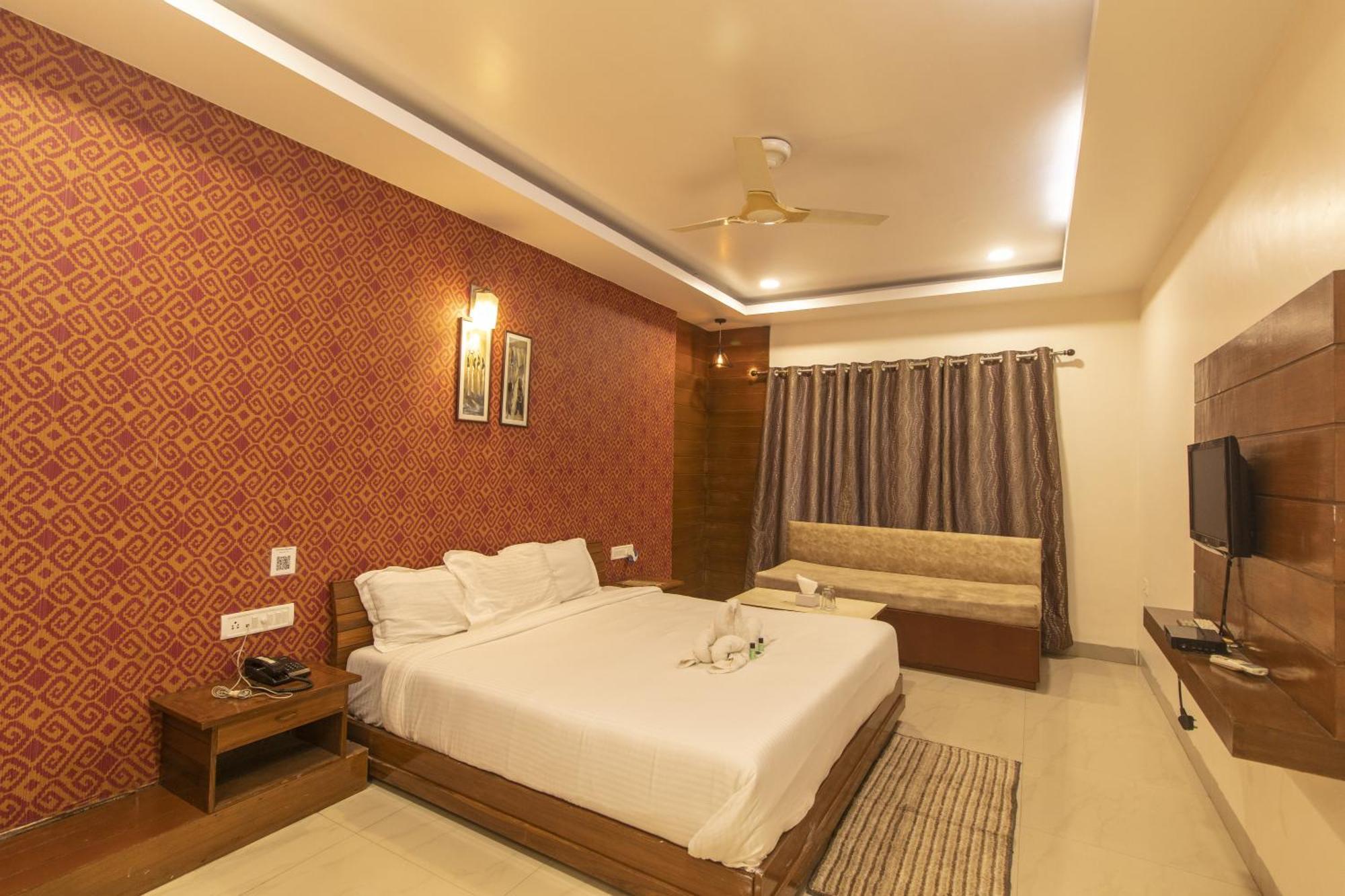 Wow Stayz2 Misty Meadows Pachmarhī Exterior foto